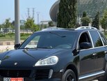 Porsche Cayenne-13