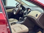 Chevrolet Cruze-12
