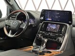 Lexus LX 600-10