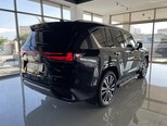 Lexus LX 500d-6