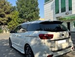 Kia Carnival-4