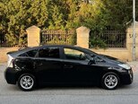 Toyota Prius-4