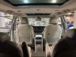 Kia Carnival-17