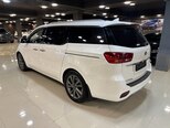 Kia Carnival-7