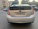 Toyota Prius-9