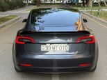Tesla Model 3-5