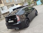 Toyota Prius-4