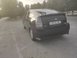 Toyota Prius-5