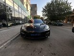Porsche Panamera 4S-1