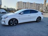 Hyundai Elantra-4