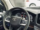 Toyota Land Cruiser-10