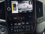 Toyota Land Cruiser-9