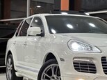 Porsche Cayenne GTS-4
