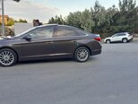 Hyundai Sonata-6