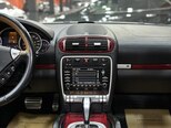 Porsche Cayenne GTS-32