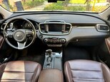 Kia Sorento-8