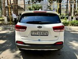 Kia Sorento-4