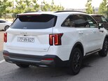 Kia Sorento-12