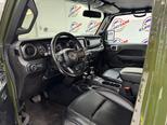 Jeep Wrangler-11