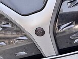 BMW i4-13