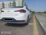 Hyundai Elantra-8