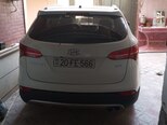 Hyundai Grand Santa Fe-2