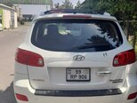 Hyundai Santa Fe-15
