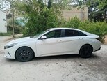 Hyundai Elantra-7