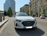 Hyundai Sonata-6