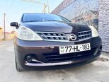 Nissan Tiida-4