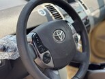 Toyota Prius-14