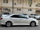 Toyota Camry-6