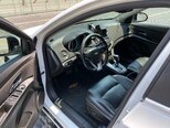 Chevrolet Cruze-12