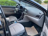 Hyundai Elantra-11