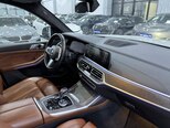 BMW X7-10
