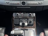 Audi A8-20