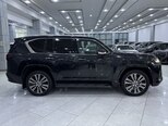 Lexus LX 500d-4