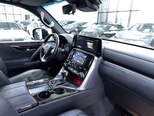 Lexus LX 500d-10