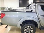 Mitsubishi L200-6