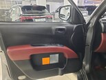 Mitsubishi L200-19