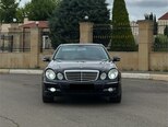 Mercedes E 350-11