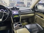 Toyota Camry-13