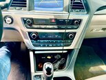 Hyundai Sonata-11
