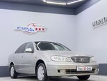 Nissan Sunny-8