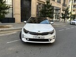 Kia K5-3