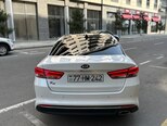 Kia K5-7