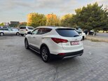 Hyundai Santa Fe-4