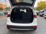 Hyundai Santa Fe-13