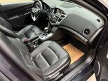 Chevrolet Cruze-13