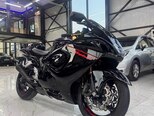 Suzuki GSX 1300 R Hayabusa-7